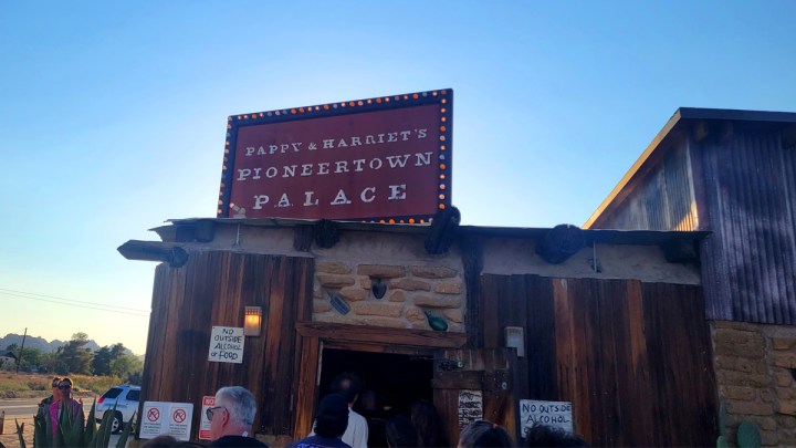 Young the Giant at Pappy &&nbsp;Harriet’s